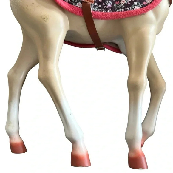 Our Generation 12” Foal Palomino Horse By Battat - Picture 6 of 8